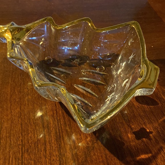 Crystal Christmas tree candy dish bowl with 14 karat gold painted trim - Picture 2 of 4